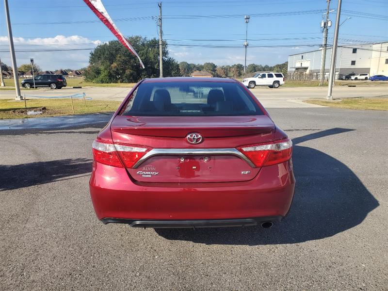 Toyota Camry XLE 2017