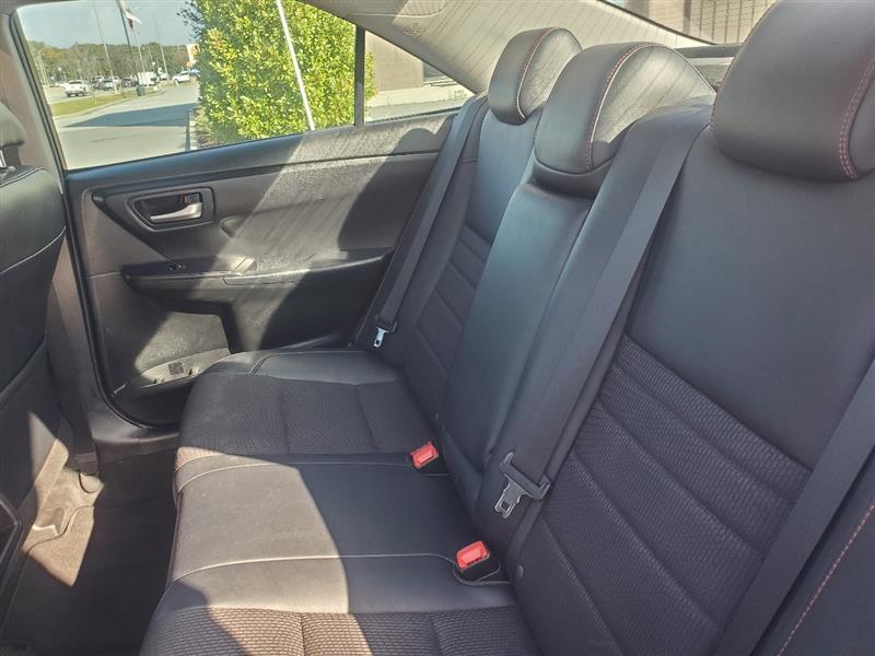 Toyota Camry XLE 2017