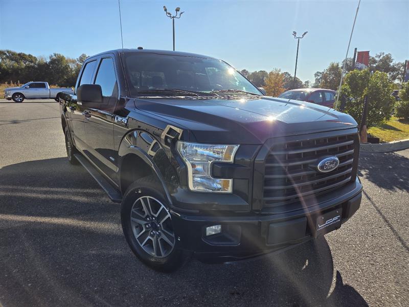 Ford F-150 Lariat SuperCrew 5.5-ft. Bed 2WD 2016
