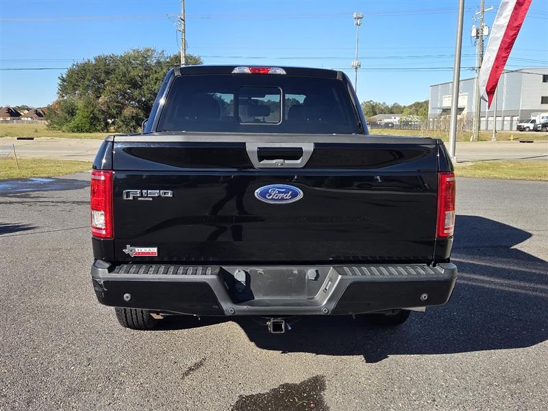 Ford F-150 Lariat SuperCrew 5.5-ft. Bed 2WD 2016