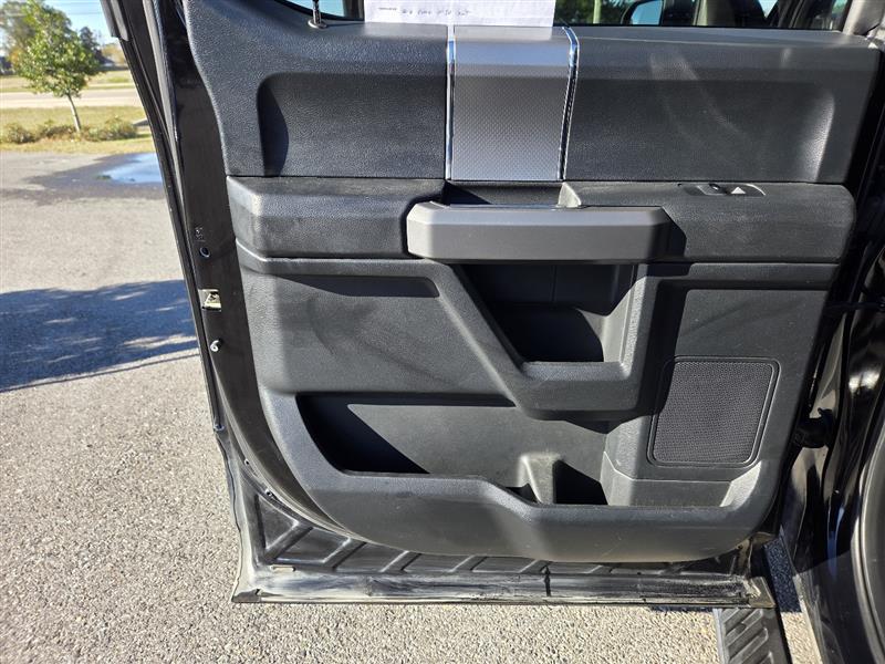 Ford F-150 Lariat SuperCrew 5.5-ft. Bed 2WD 2016