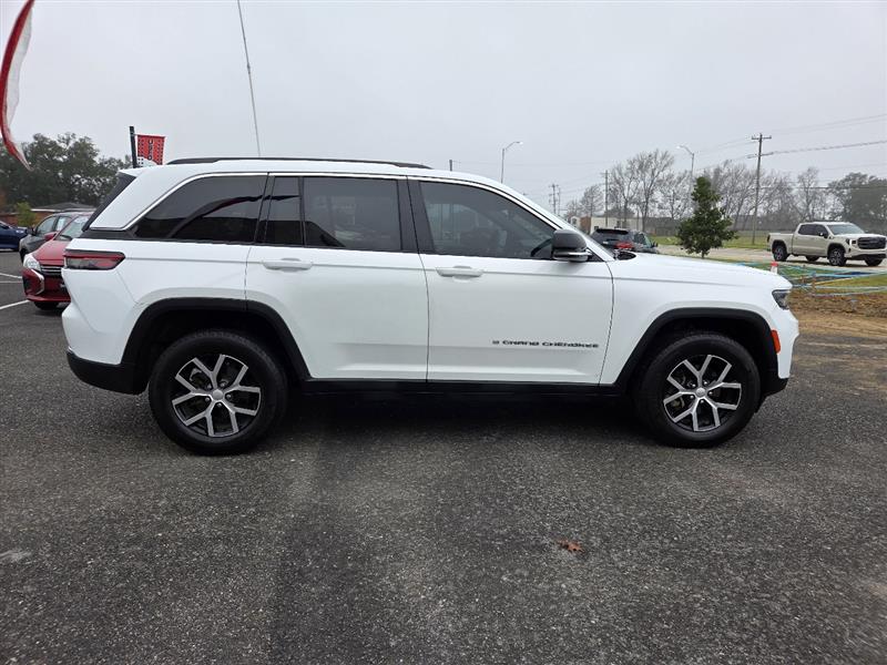 Jeep Grand Cherokee Limited 2WD 2023