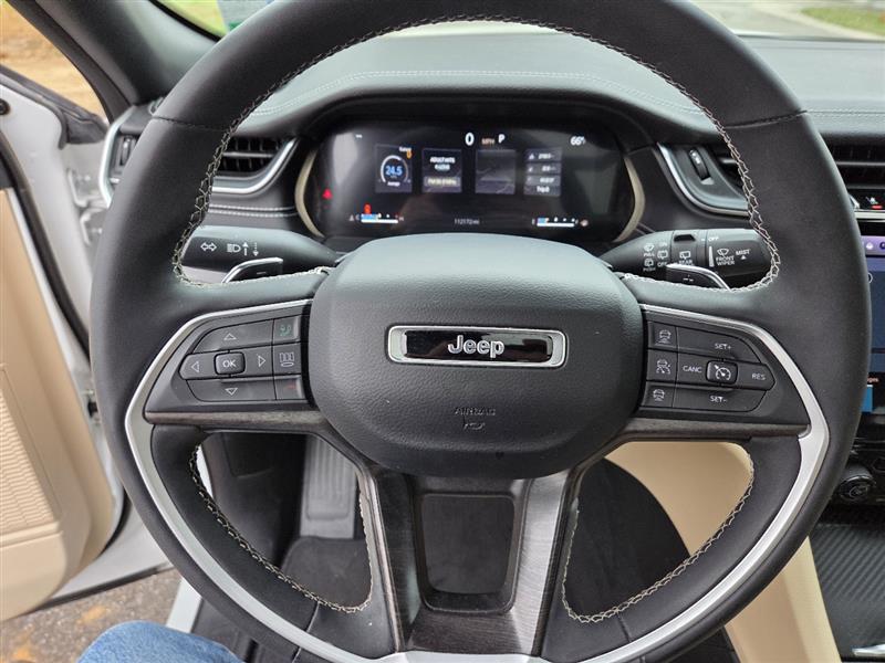 Jeep Grand Cherokee Limited 2WD 2023