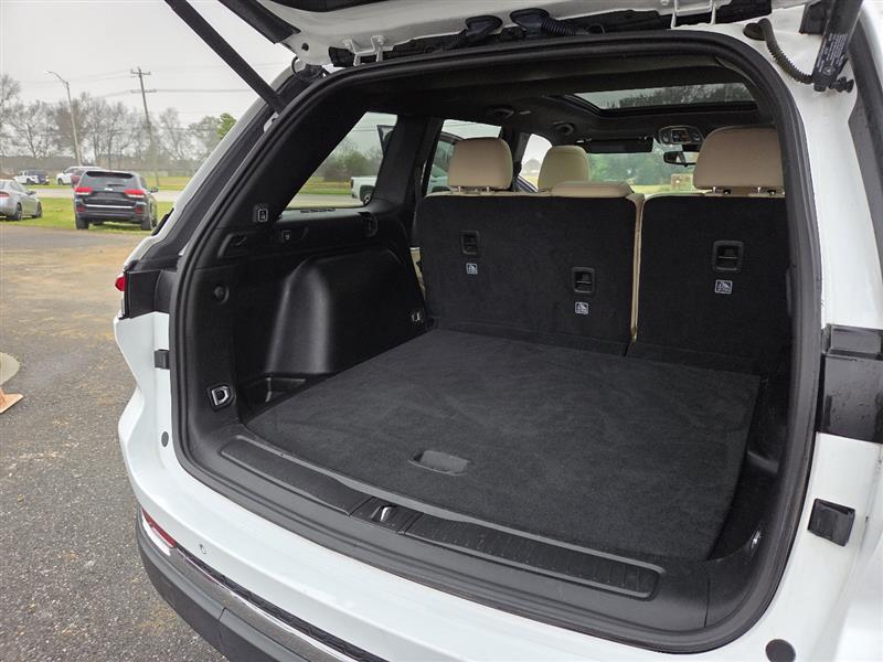 Jeep Grand Cherokee Limited 2WD 2023