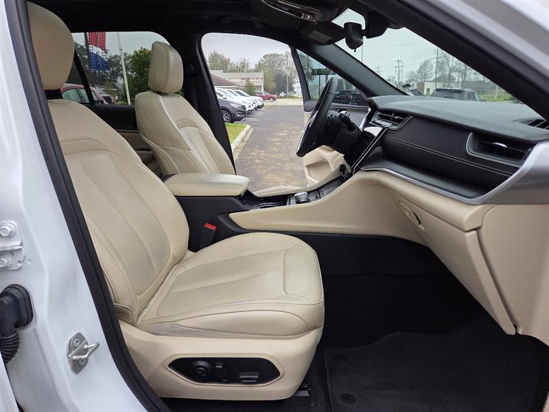 Jeep Grand Cherokee Limited 2WD 2023