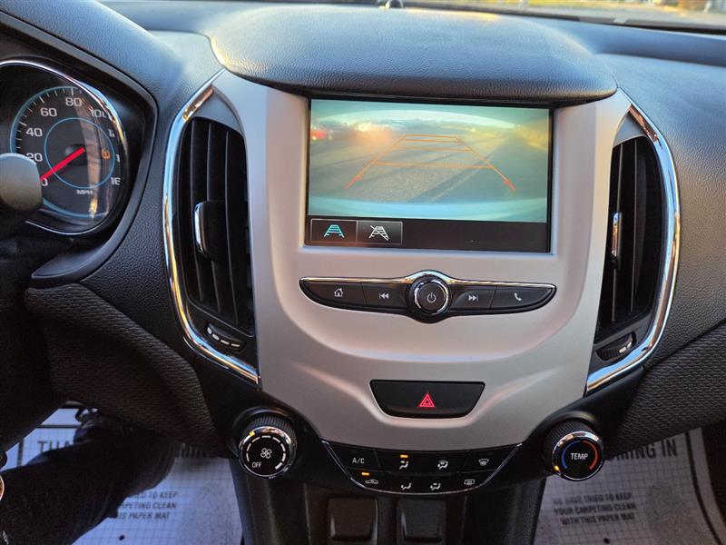 Chevrolet Cruze LS Auto 2018