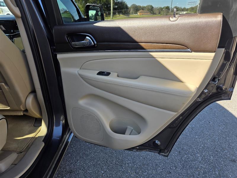 Jeep Grand Cherokee Overland 2WD 2019