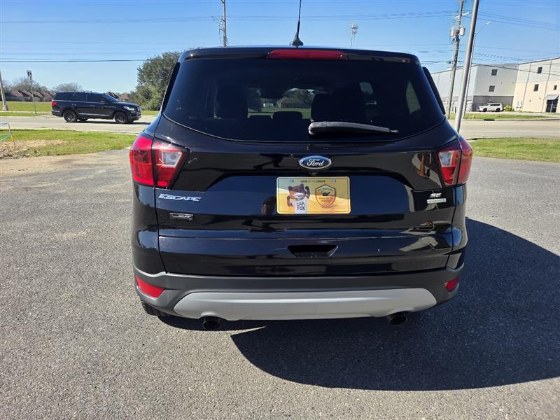 Ford Escape SE FWD 2019