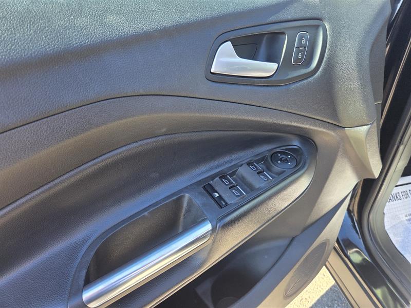 Ford Escape SE FWD 2019