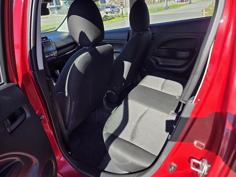 Mitsubishi Mirage ES CVT 2021