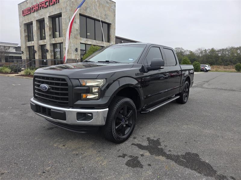 Ford F-150 XLT SuperCrew 5.5-ft. Bed 2WD 2015