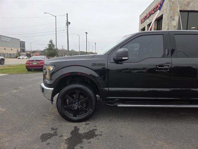 Ford F-150 XLT SuperCrew 5.5-ft. Bed 2WD 2015