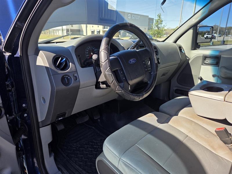 Ford F-150 XLT 2WD 2007