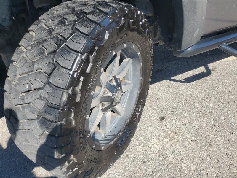 Ford F-150 Platinum SuperCrew 5.5-ft. Bed 4WD 2012