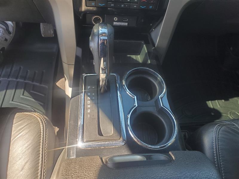 Ford F-150 Platinum SuperCrew 5.5-ft. Bed 4WD 2012