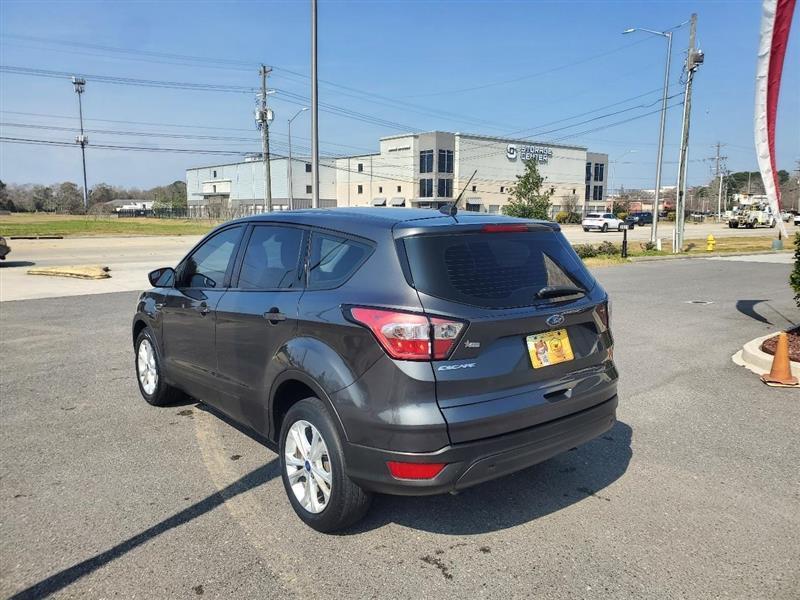 Ford Escape S FWD 2018