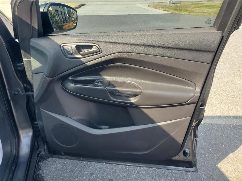 Ford Escape S FWD 2018