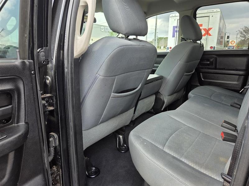 RAM 1500 Tradesman Quad Cab 2WD 2013