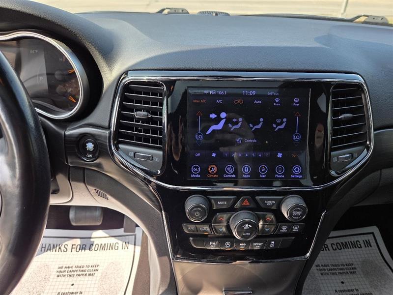 Jeep Grand Cherokee Laredo 2WD 2020