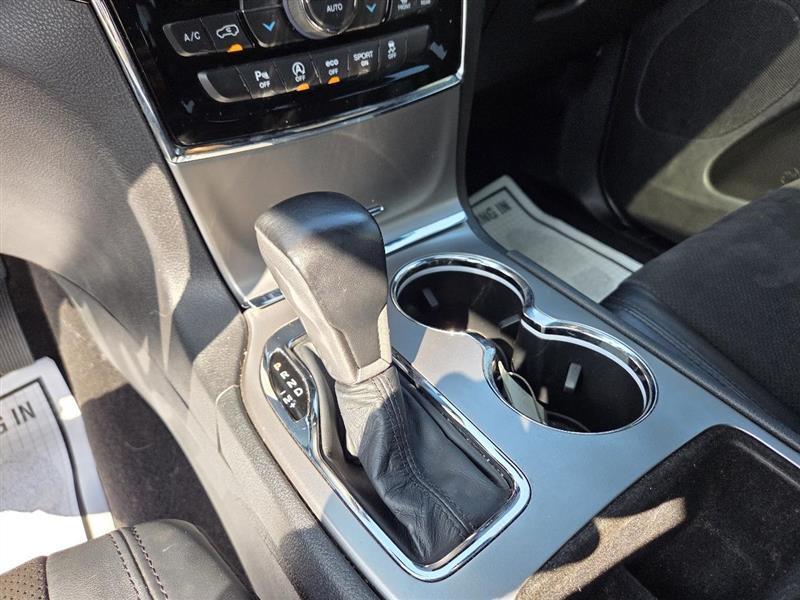 Jeep Grand Cherokee Laredo 2WD 2020