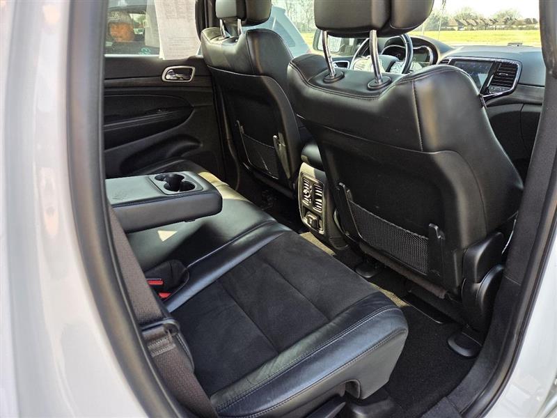 Jeep Grand Cherokee Laredo 2WD 2020