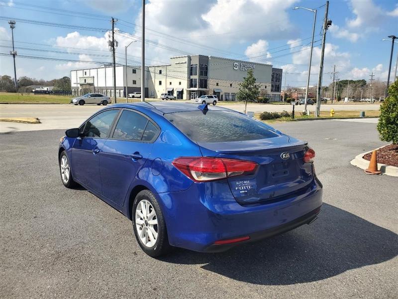 Kia Forte LX 6A 2017