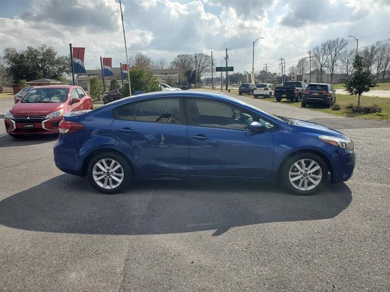 Kia Forte LX 6A 2017