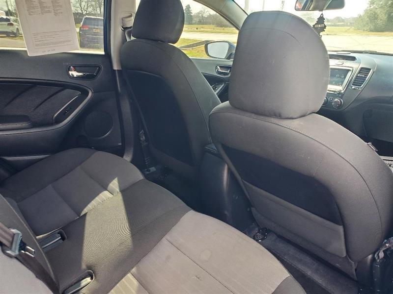 Kia Forte LX 6A 2017