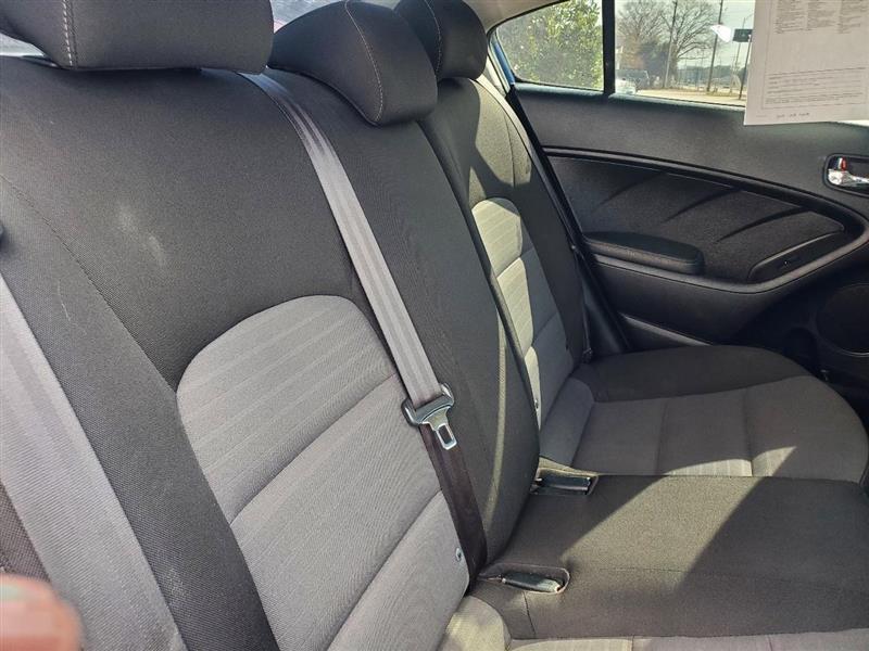 Kia Forte LX 6A 2017