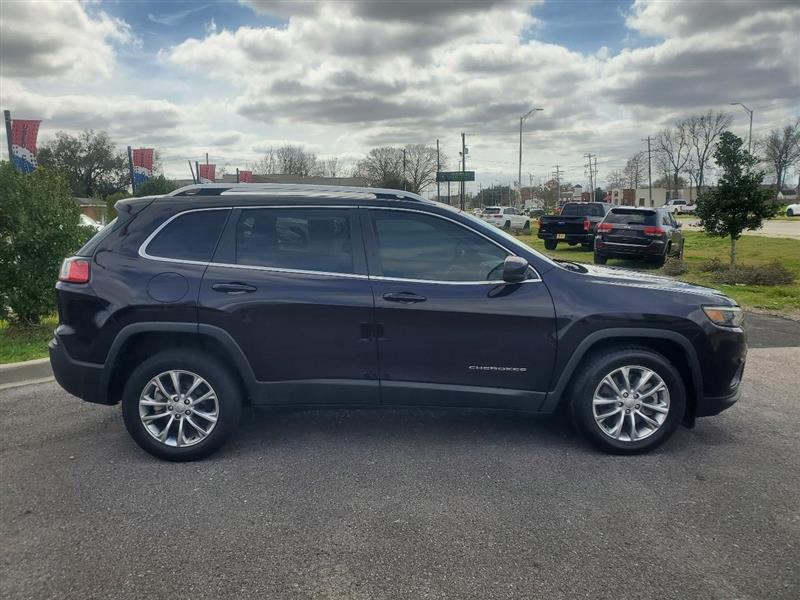 Jeep Cherokee Latitude Plus FWD 2021