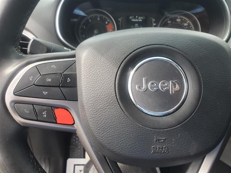 Jeep Cherokee Latitude Plus FWD 2021