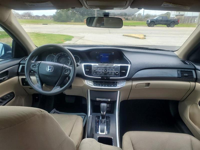 Honda Accord LX Sedan CVT 2015