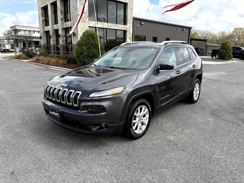Jeep Cherokee Latitude FWD 2017