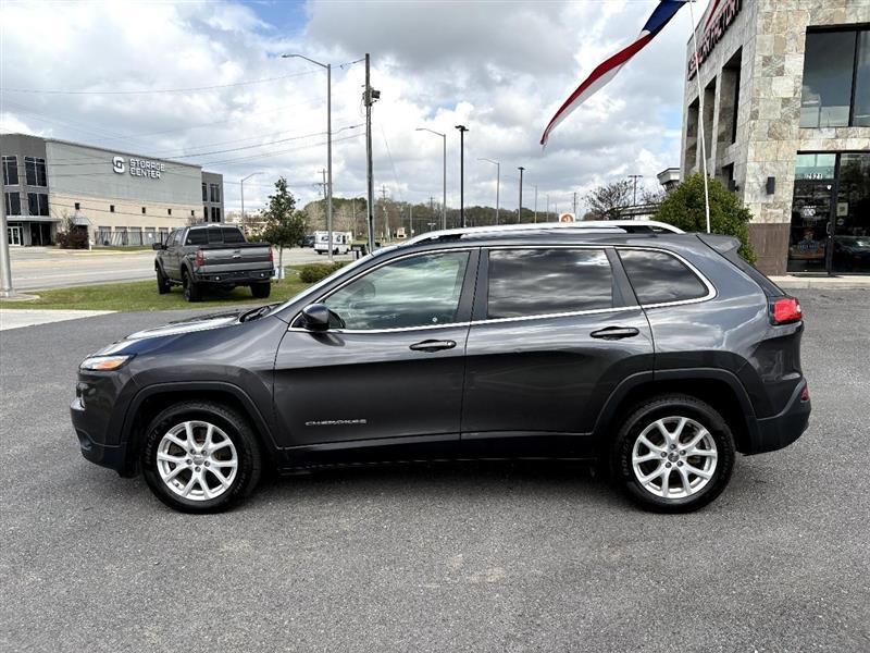 Jeep Cherokee Latitude FWD 2017