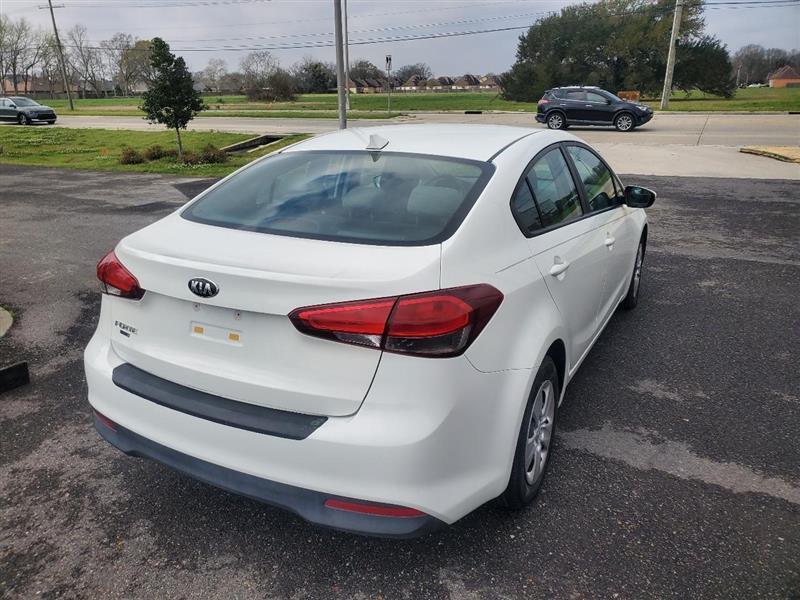 Kia Forte LX 6A 2017