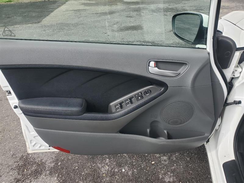 Kia Forte LX 6A 2017