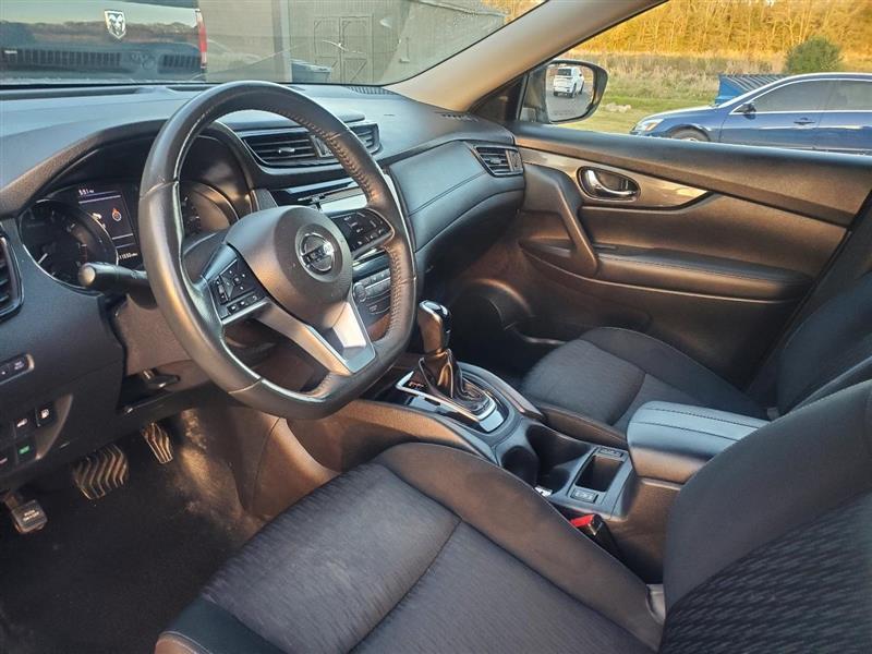 Nissan Rogue SV AWD 2018