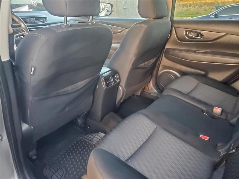 Nissan Rogue SV AWD 2018