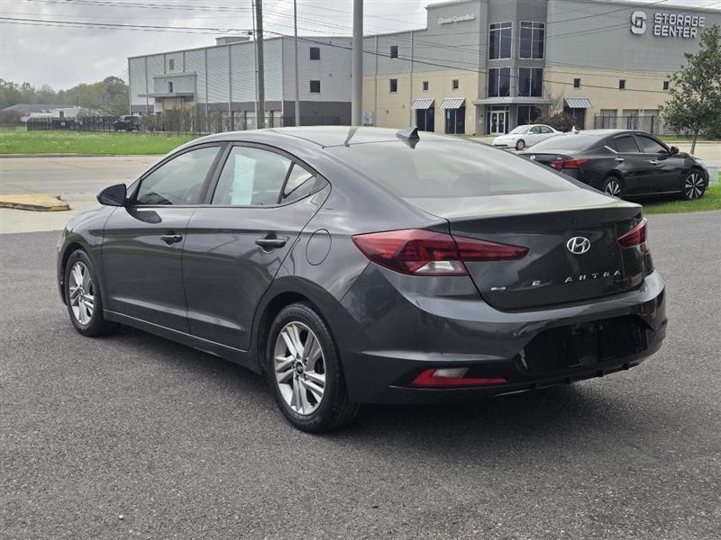 Hyundai Elantra Limited 2020