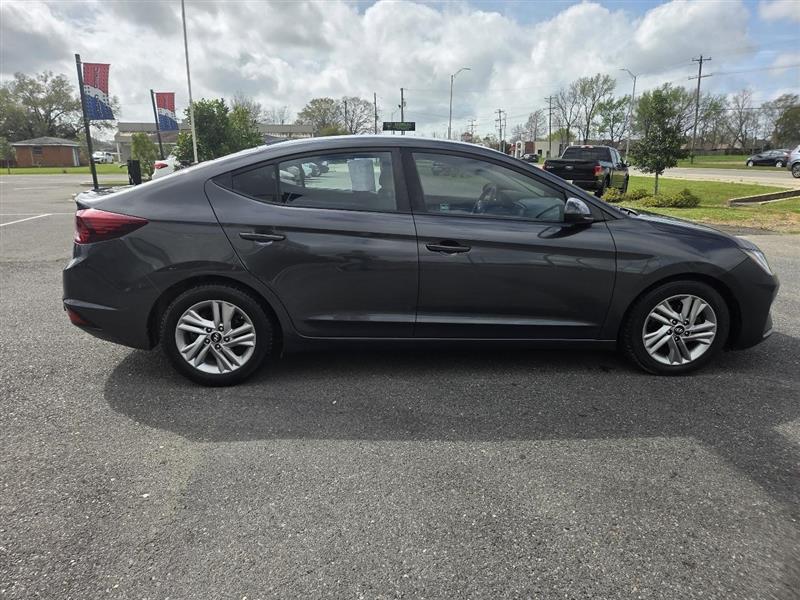 Hyundai Elantra Limited 2020