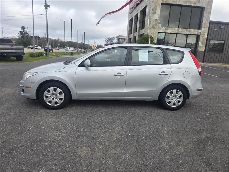 Hyundai Elantra Touring GLS Automatic 2012