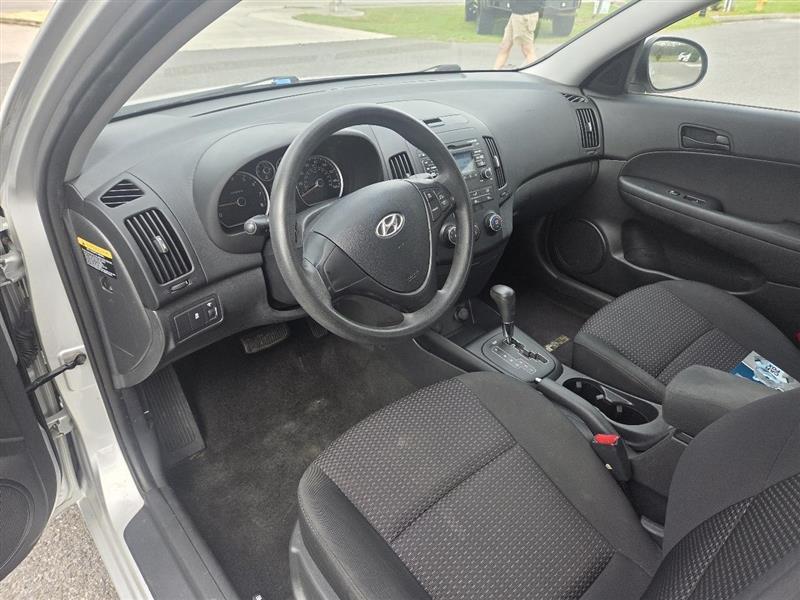 Hyundai Elantra Touring GLS Automatic 2012