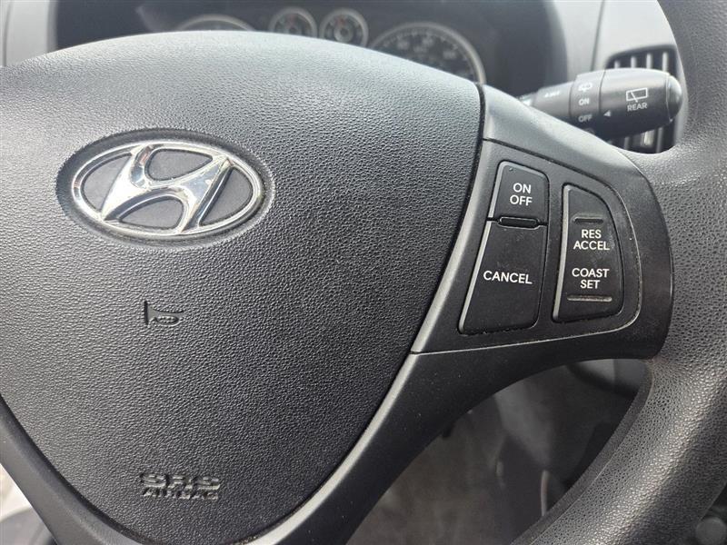 Hyundai Elantra Touring GLS Automatic 2012