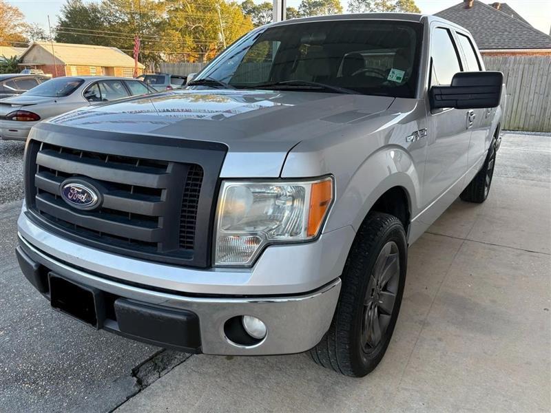 2014 Ford F-150 Platinum SuperCrew 5.5-ft. Bed 2WD