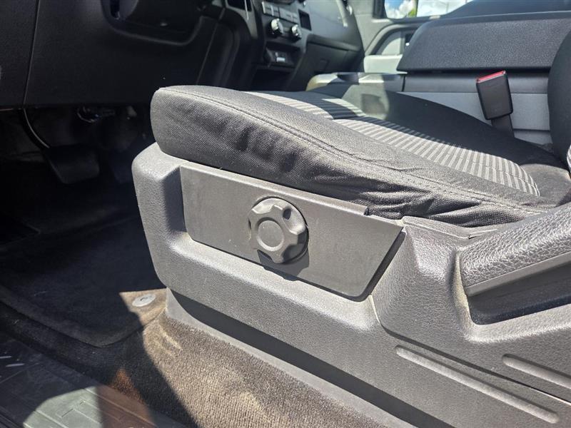 Ford F-150 Platinum SuperCrew 5.5-ft. Bed 2WD 2014