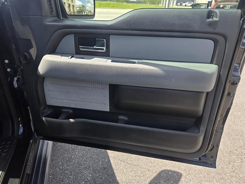 Ford F-150 Platinum SuperCrew 5.5-ft. Bed 2WD 2014