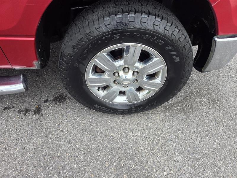 Ford F-150 XLT SuperCrew 5.5-ft. Bed 2WD 2012