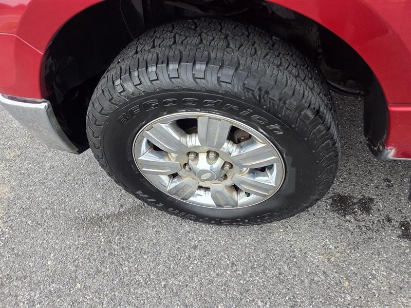 Ford F-150 XLT SuperCrew 5.5-ft. Bed 2WD 2012