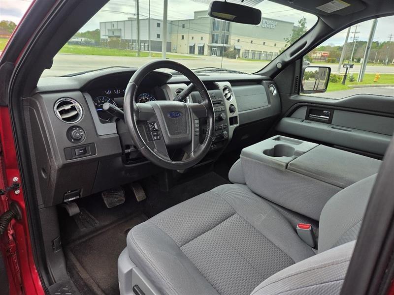 Ford F-150 XLT SuperCrew 5.5-ft. Bed 2WD 2012