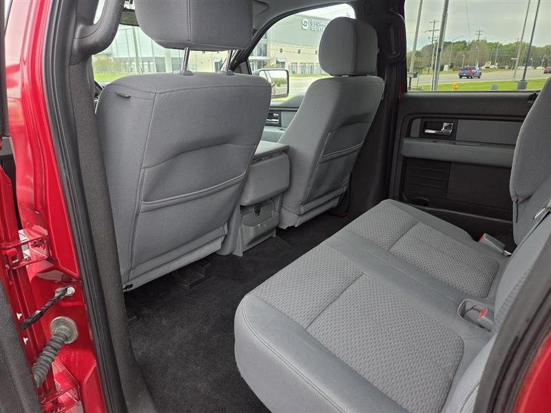 Ford F-150 XLT SuperCrew 5.5-ft. Bed 2WD 2012